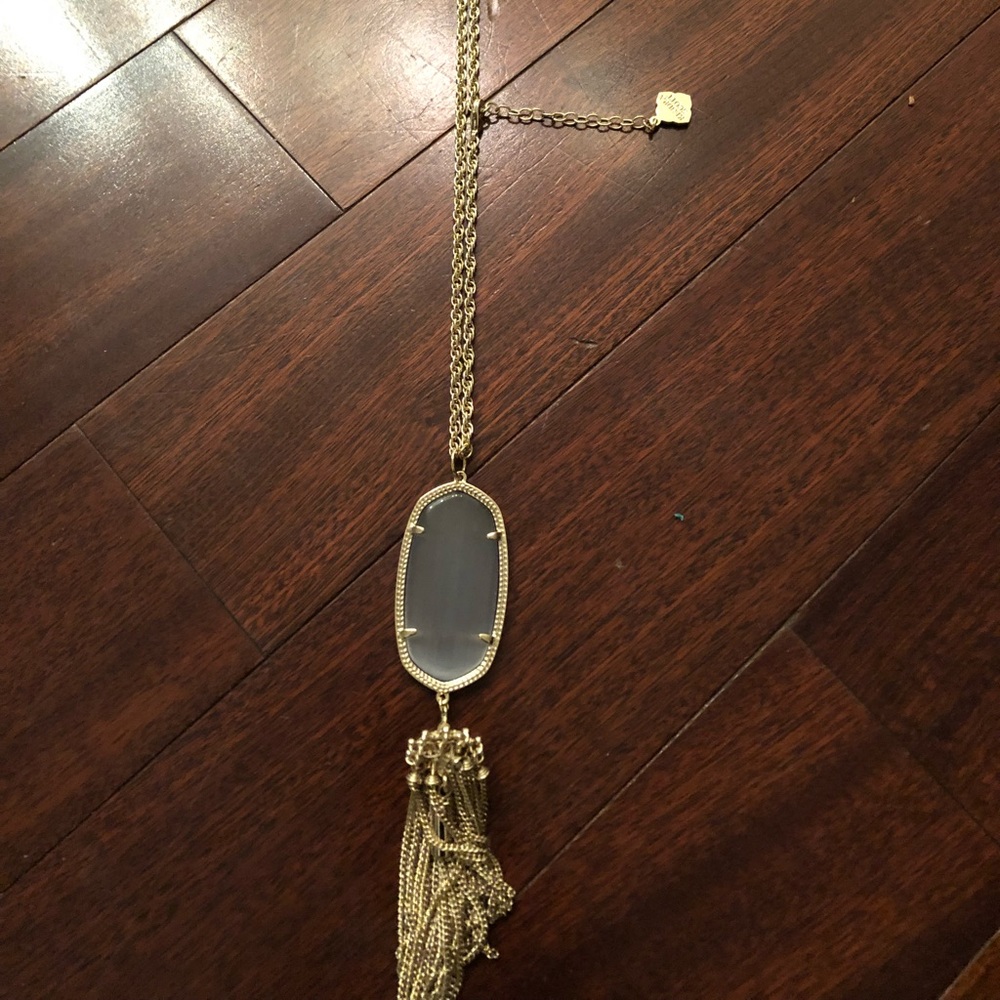Kendra Scott grey pendant necklace